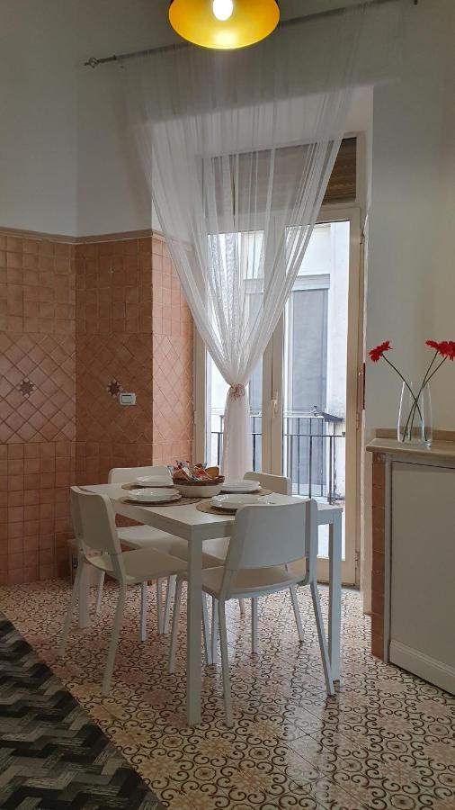 Casablanca Apartment Наполи Екстериор снимка