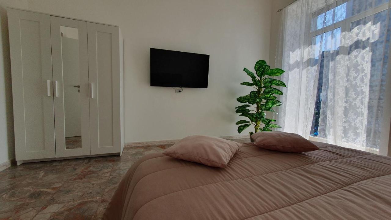 Casablanca Apartment Наполи Екстериор снимка